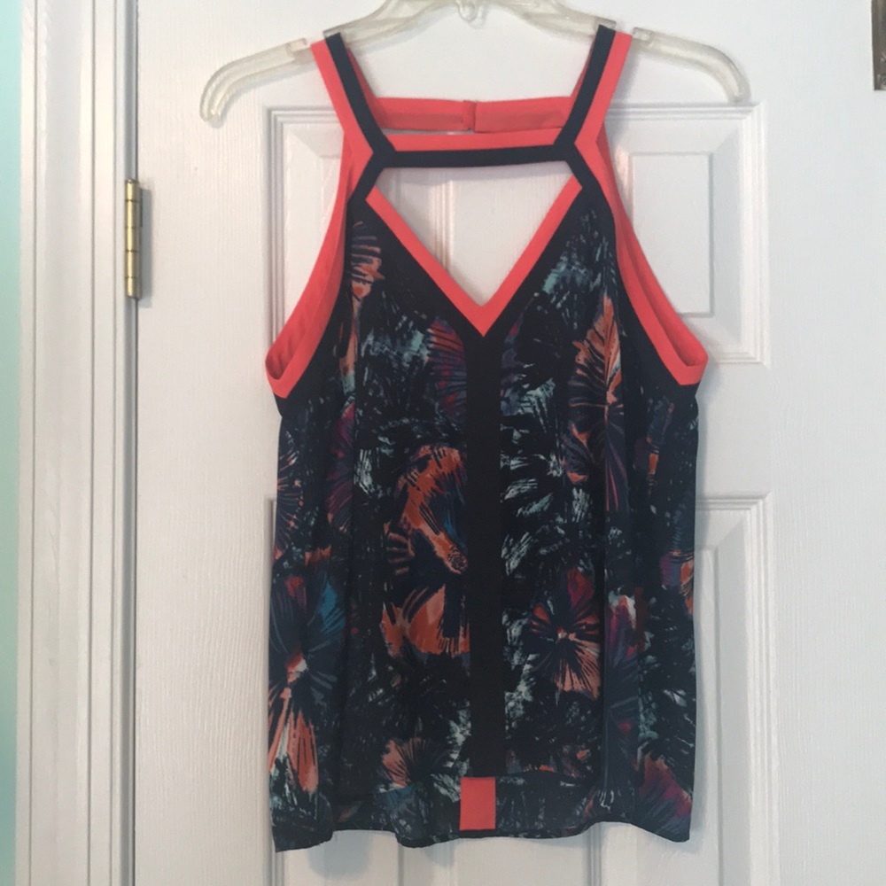 BCBG flowy camisole